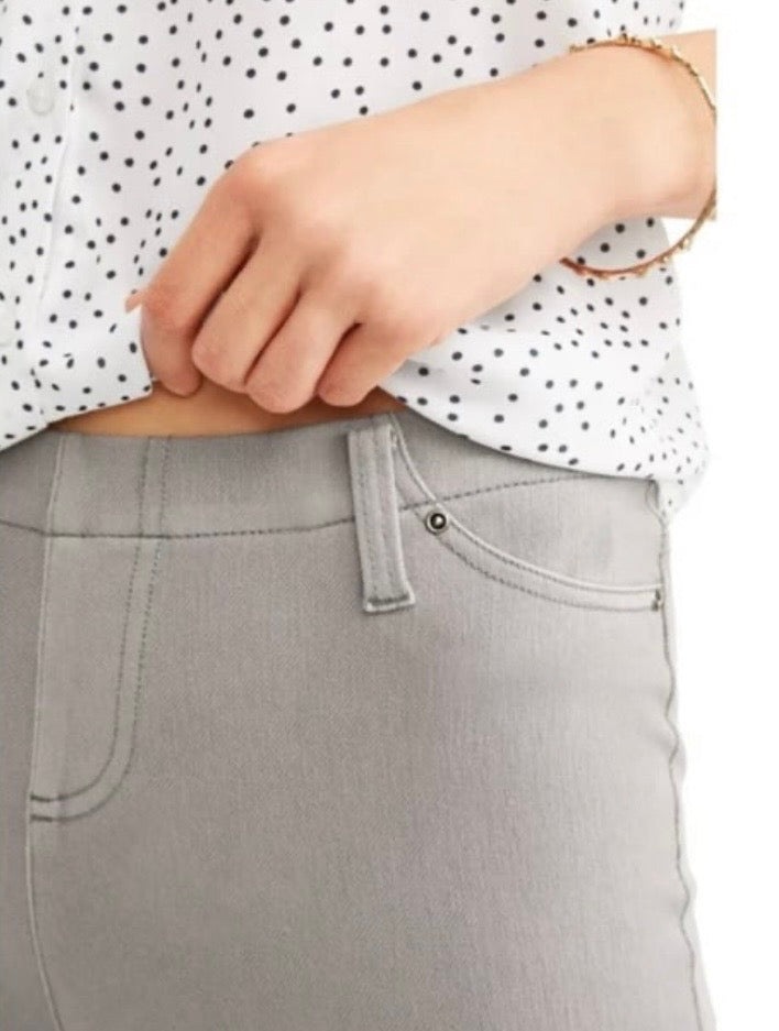 Time & Tru High Waisted Slim Fit Jeggings