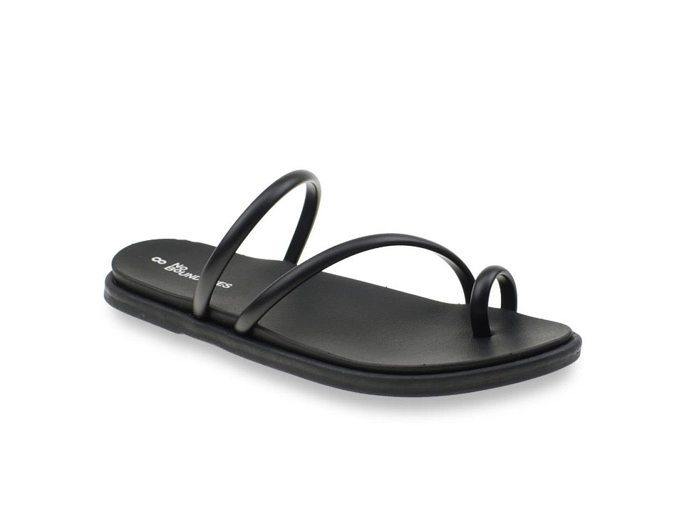 No Boundaries Strappy Toe Loop Sandals