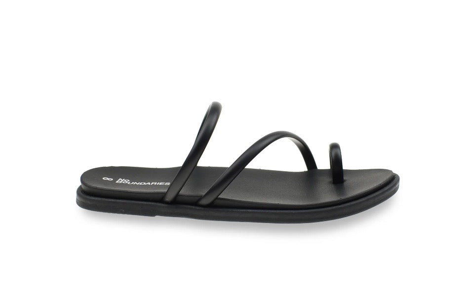 No Boundaries Strappy Toe Loop Sandals