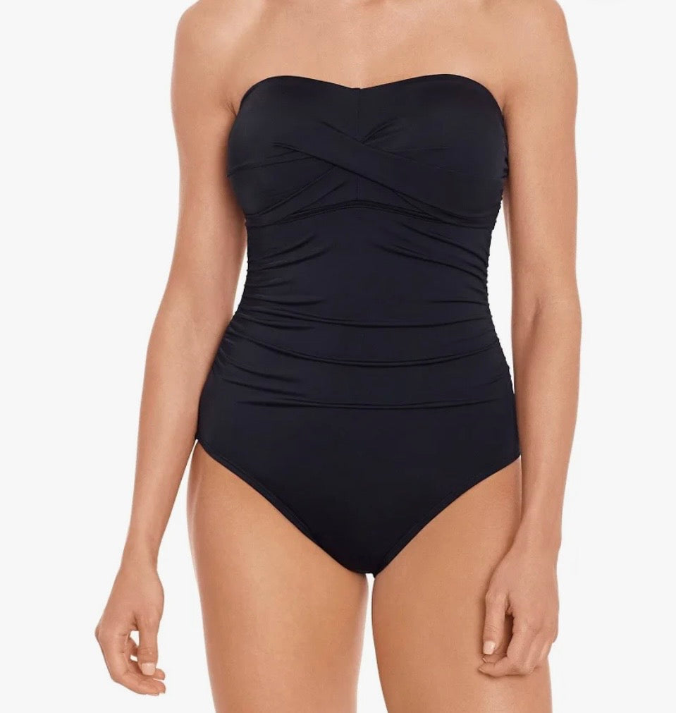 Time and Tru Twist Fromt 1pc with straps