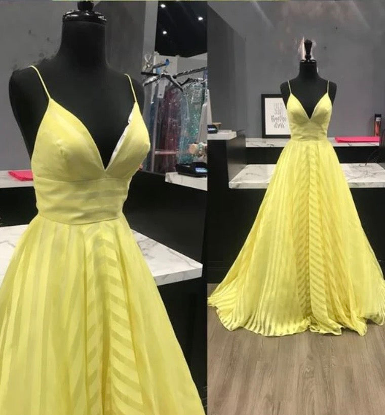 Sherri Hill Aline Spaghetti Straps Two Piece Yellow Sample Dress
