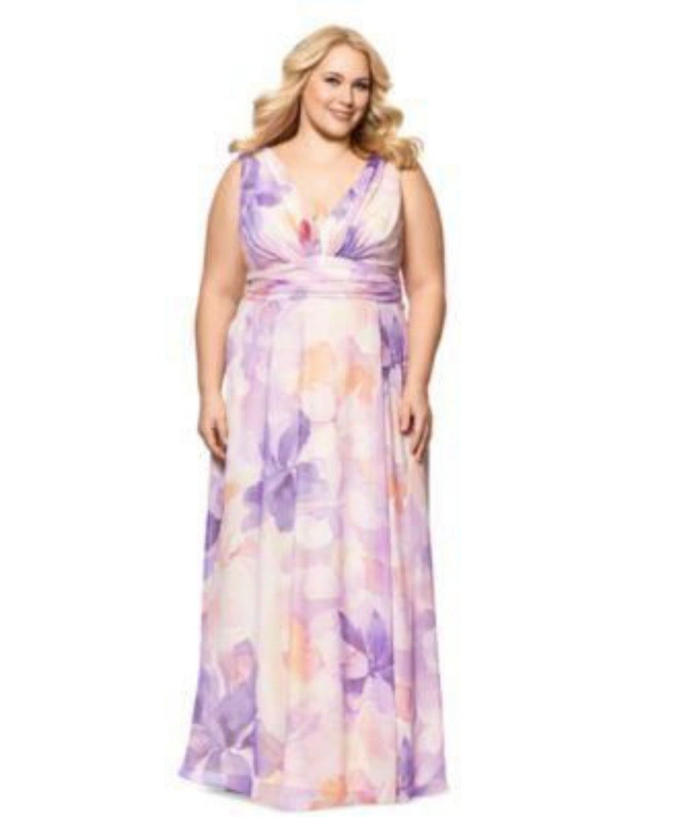 Betsy & Adam’s Plus Size Sleeveless V-neck